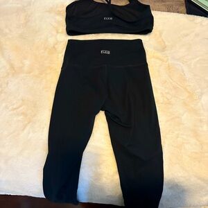 FLEO black womens set size large